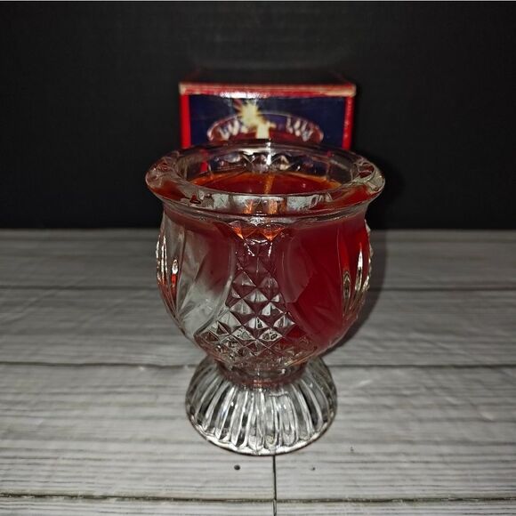 Avon Vintage Clearfire Transparent Fragrance Candle In Faceted Tulip Cup new - Picture 3 of 9